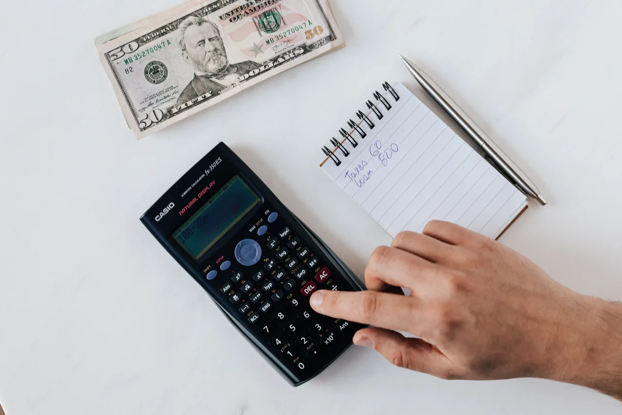 Manajemen Arus Kas (Cash Flow Management): Pengertian, Tujuan, Strategi, dan Cara Mengelolanya